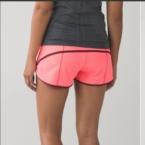 LULULEMON - Speed Short
